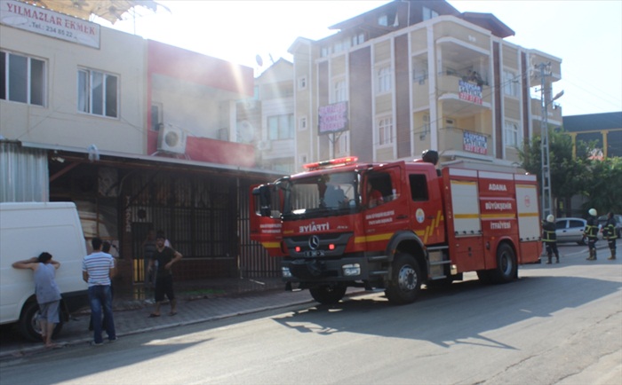 Adana'da iş yerinde yangın