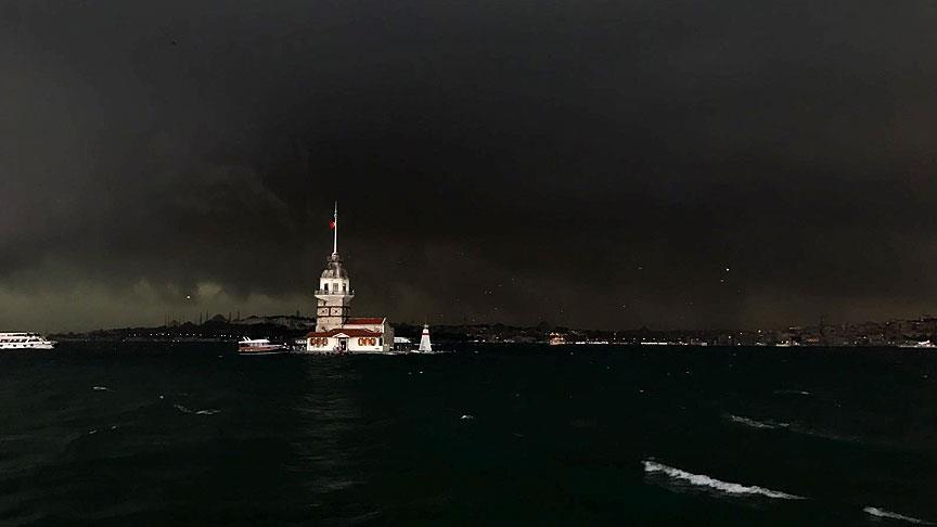 İstanbul'da sağanak etkili oldu