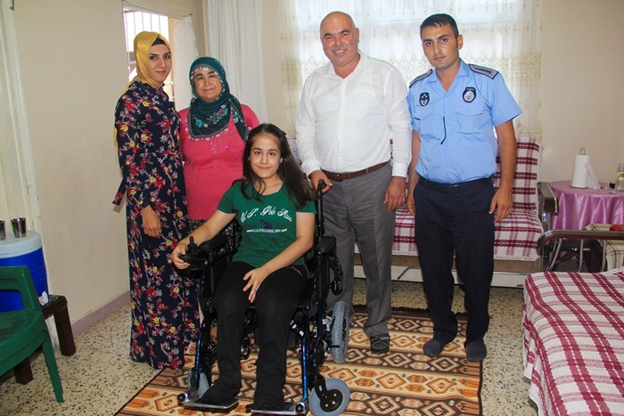 Başkan Aslan'dan Engelli Kübra'ya Sürpriz