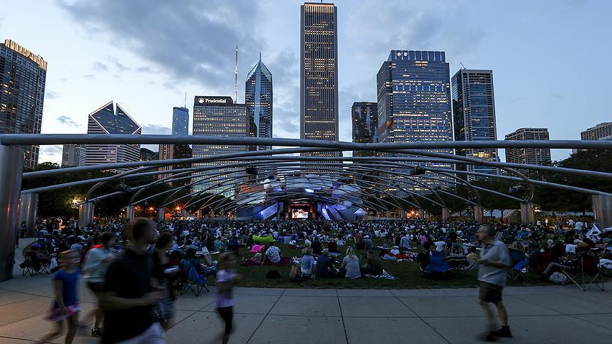 Chicago manzarasında sinema keyfi