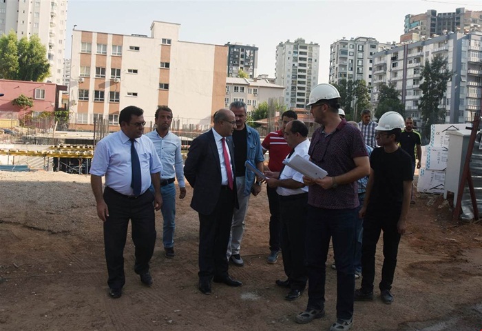 Vali Demirtaş, Sağlık Kuruluşlarını İncelemelerdi..