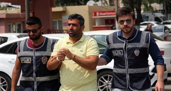 Aylık ücretle kiraladığı evleri yıllık kiraya vermiş