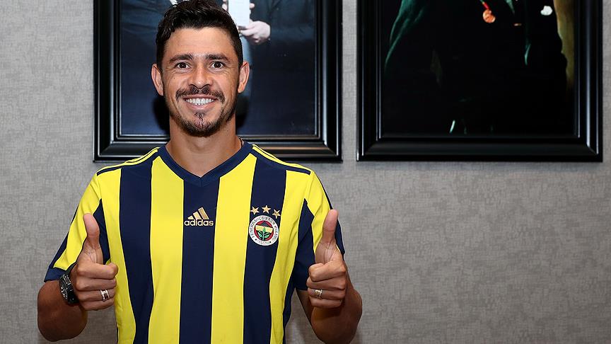 Fenerbahçe '10 numara'yı Brezilya'dan seçiyor