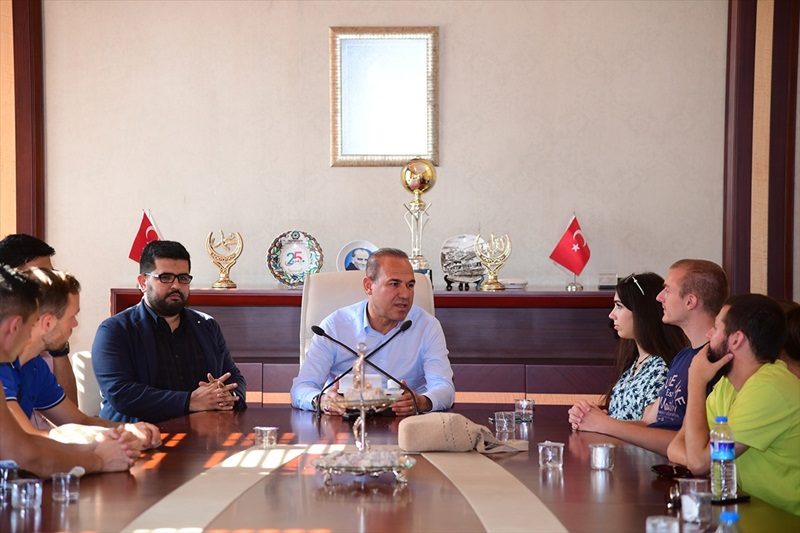 Adana Büyükşehir Belediye Başkanı Sözlü: 