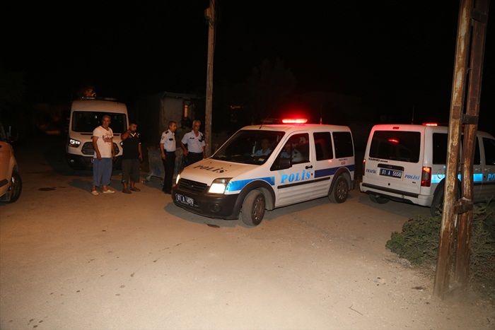 Polis memuru, arbede sırasında hafif şekilde yaralandı
