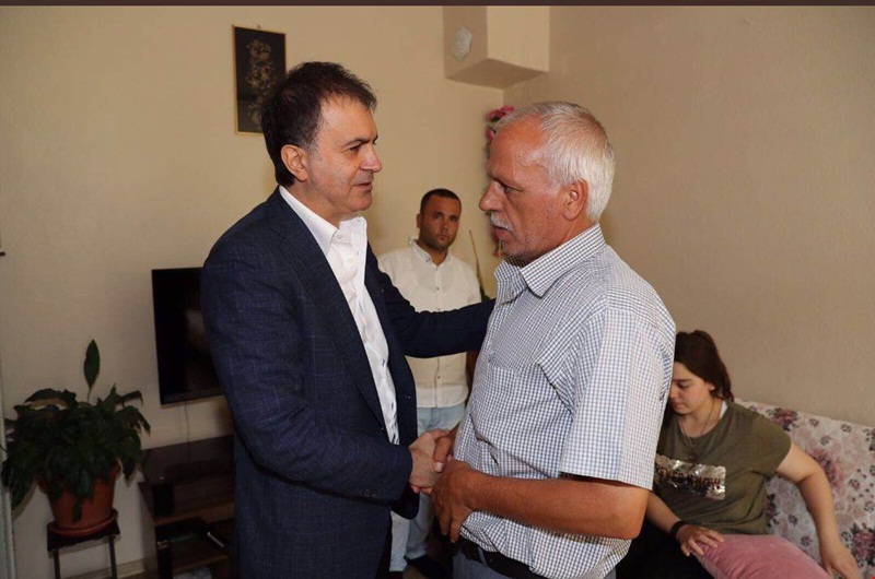 Bakan Çelik ve Vali Demirtaş Şehit Konuk’unTaziye Ziyaretinde..