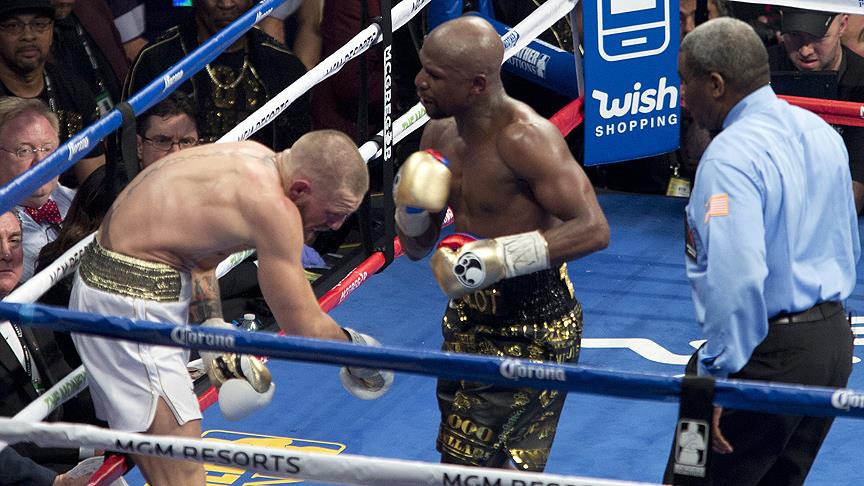 Mayweather rekorla veda etti