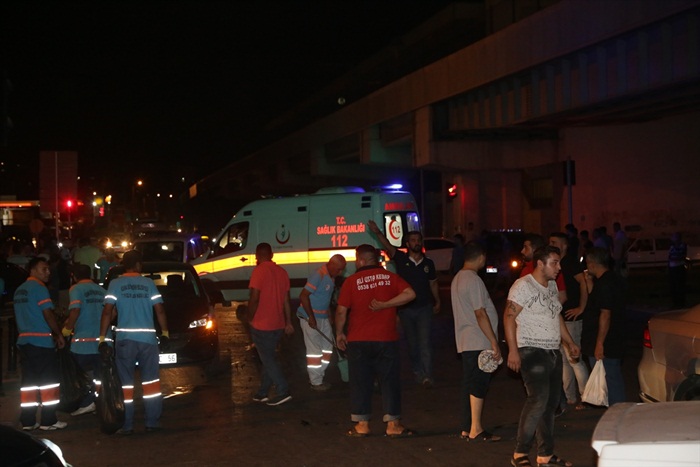Adana'da trafik kazası: 6 yaralı