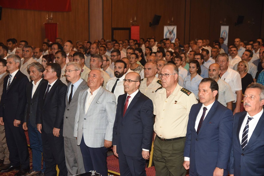 Vali Demirtaş'dan 2017-2018 Eğitim Öğretim Yılı İstişare Toplantısı..