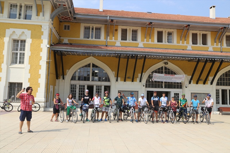 Çocukların sağlığı için pedal çevirecek  