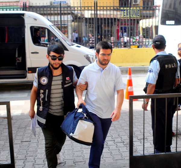 Adana'daki FETÖ/PDY operasyonu