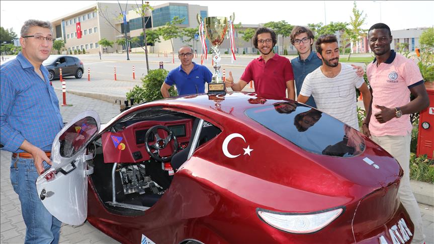 Üniversitenin ürettiği ödüllü elektrikli aracın seri üretimi hedefleniyor