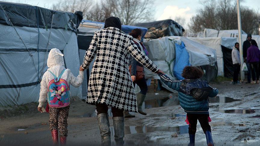 'Fransa sığınmacı çocukların İngiltere'ye gitmesini zorlaştırıyor'