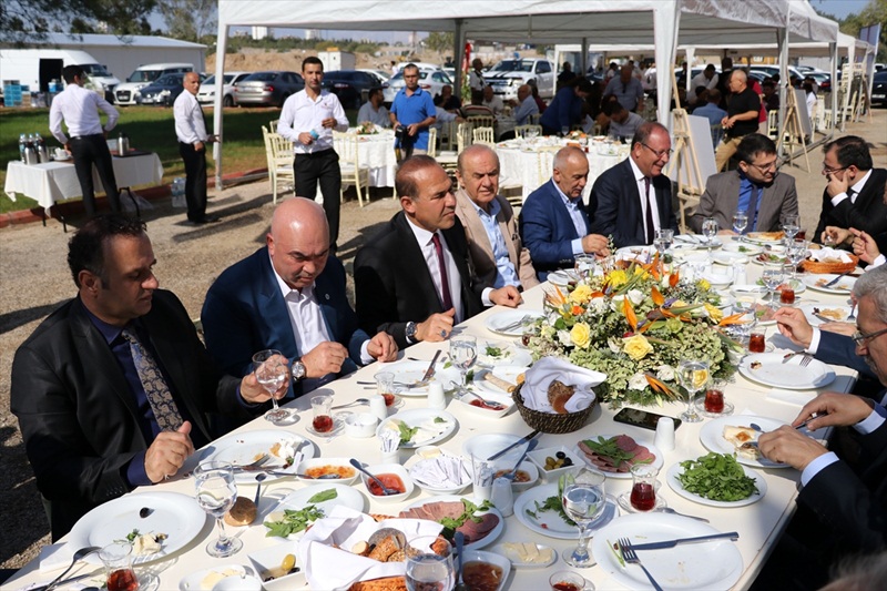 Devlet Bahçeli Köprüsünde çalışma sürüyor