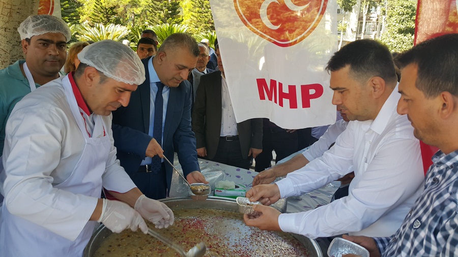 Duran'dan “Her zaman Yezit’in karşısında Hz. Hüseyin’in yanında” olduk..