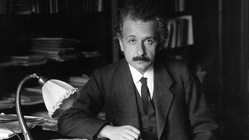 Einstein'ın 'mutluluk teorisine' 1,56 milyon dolar