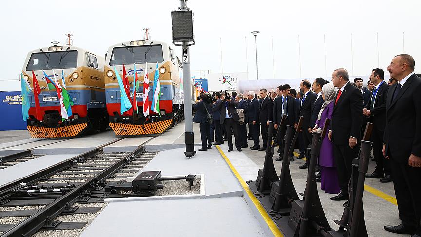 Bakü-Tiflis-Kars Demiryolu hattında hedef Çin