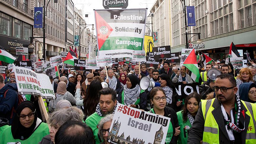 Londra'da 'Balfour' protestosu