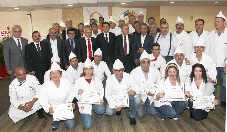Kebap ustalarına "Adana kebabı" eğitimi