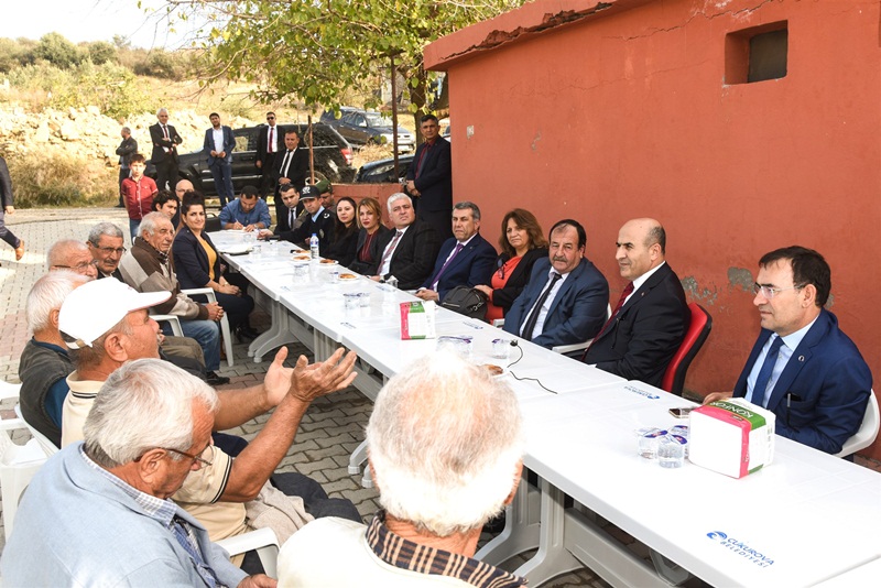 Vali Demirtaş, Muhtar Ve Vatandaş Buluştu..