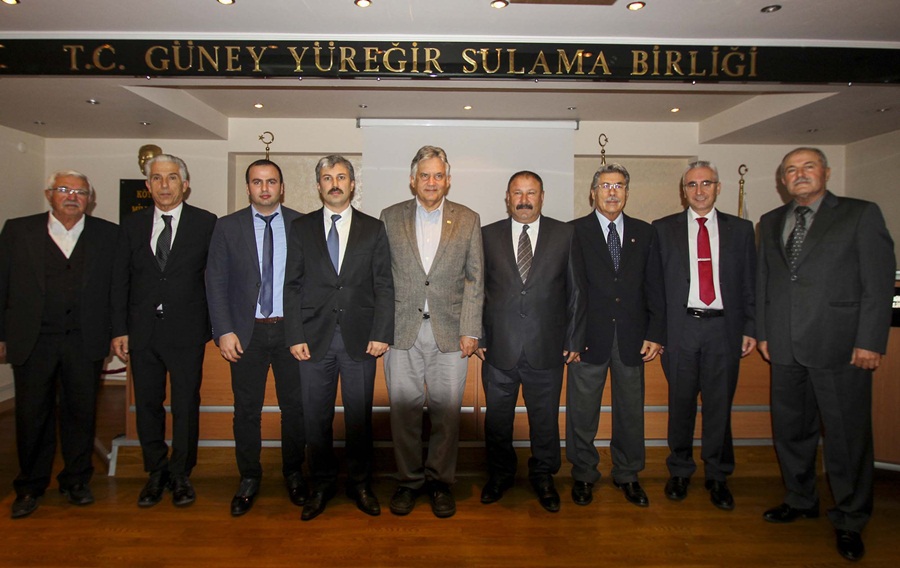 Çukurova'da basınçlı borulu sulama sistemine geçme çalışmaları
