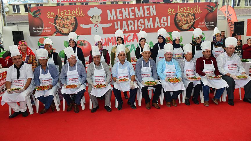 Muhtarlar 'en güzel menemeni' yapmak için yarıştı