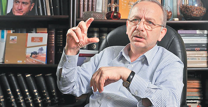 Prof. Dr. İsmail Kara: Türkiye’de Ahlâk Vurgusu Güçlü Olmadığı İçin Hukuk Fikri de Gelişmedi