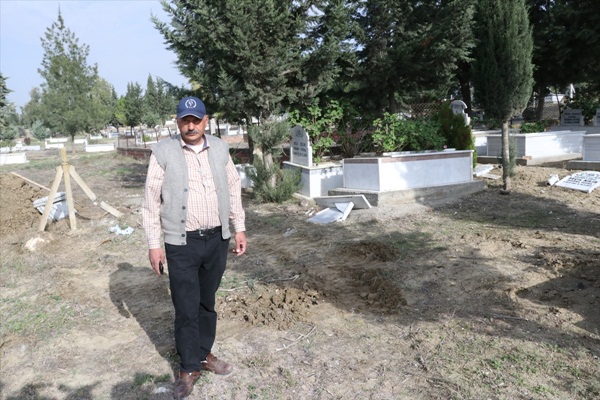 Adana'da bazı mezarlar tahrip edildi