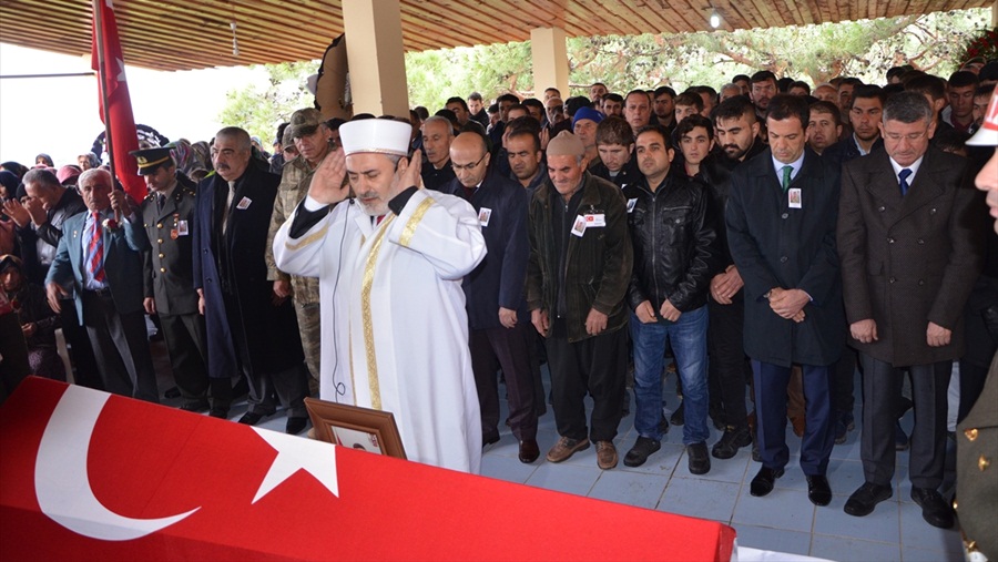 Şehidimizi uğurladık..