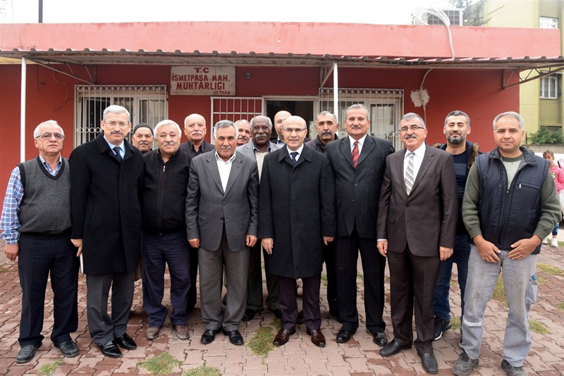 Vali Demirtaş, Muhtar ve Vatandaşlarla Bir Araya Geldi