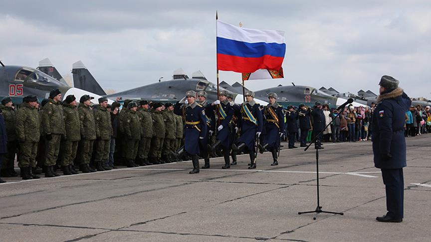 Putin'den Rus birliklere 'Suriye'den çekilin' talimatı