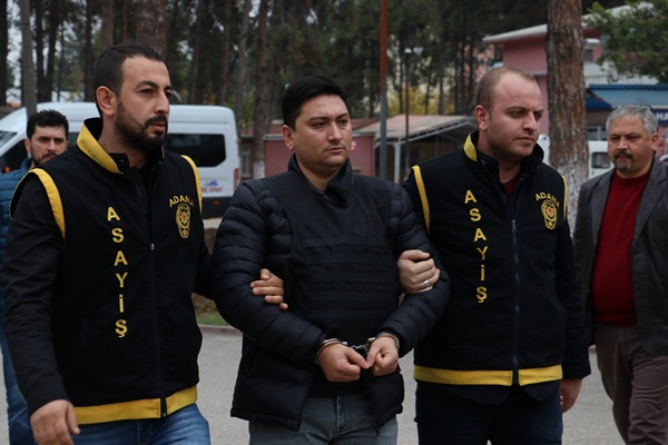 Ağabey ve kardeşini öldüren zanlı tutuklandı 