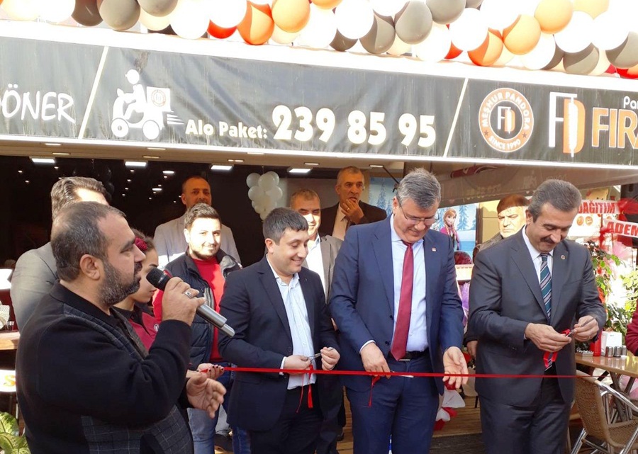 Pandora Fırat Döner Kurttepe Şubesi Açıldı..