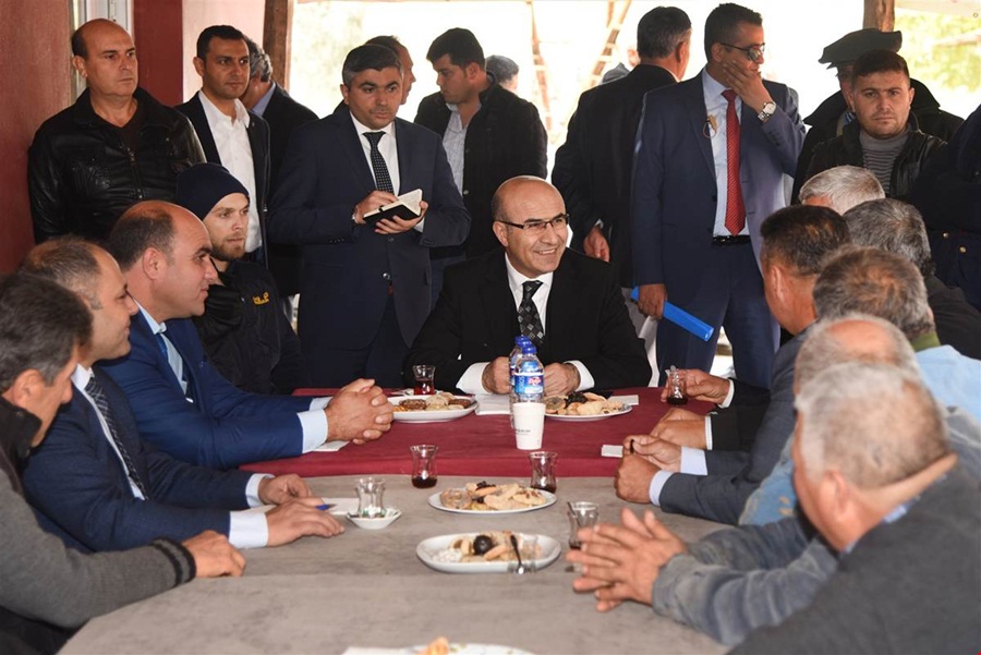 Vali Demirtaş, Muhtarlar Ve Vatandaşlar İle Buluştu..