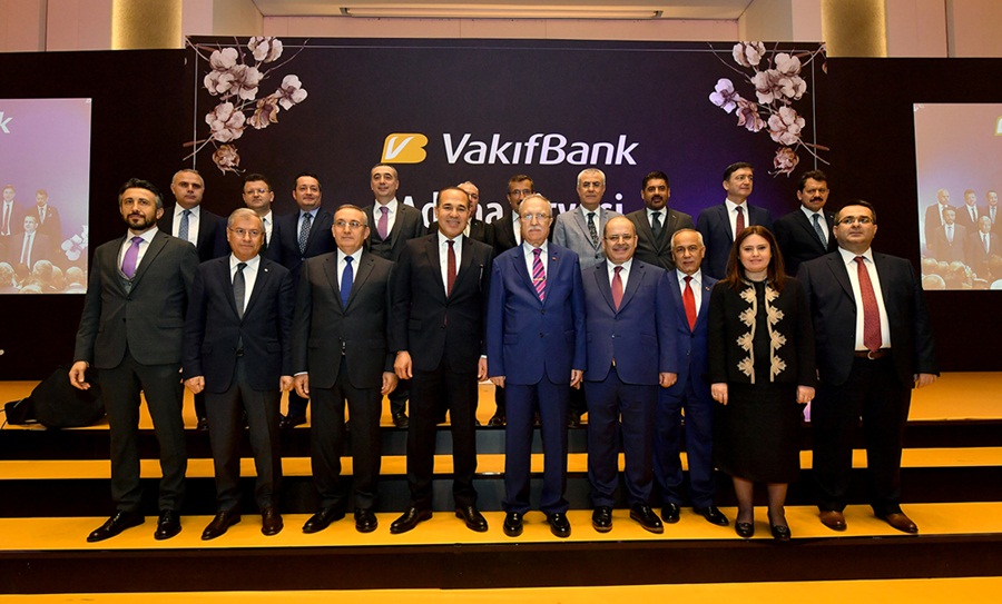 VakıfBank üst yönetimi Adana zirvesi düzenledi