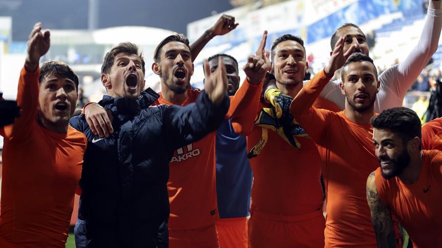 Süper Lig'de ilk yarının lideri Medipol Başakşehir