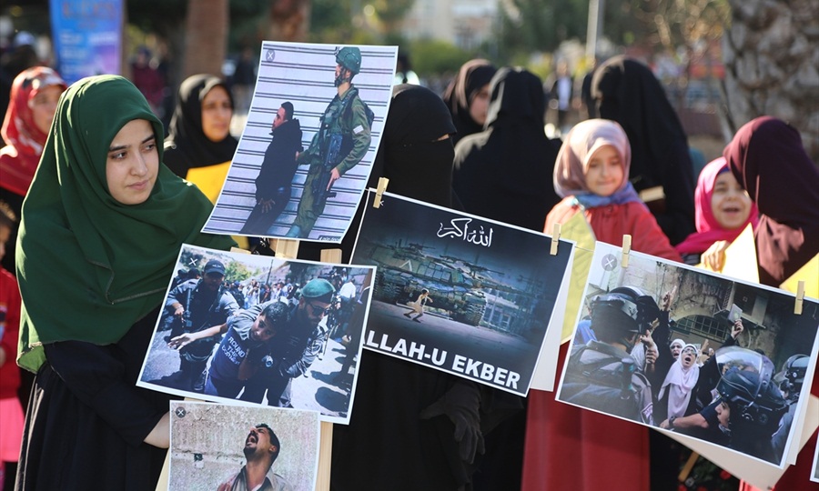 ABD'nin Kudüs'ü "İsrail'in başkenti" olarak tanımasına tepkiler