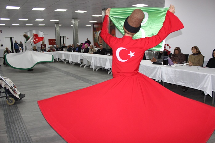 Beyhan Demirtaş, Huzurevinde Mevlid-İ Şerif Programına Katıldı