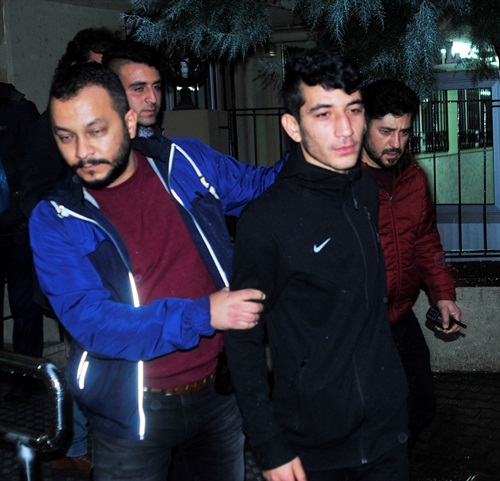 Adana'da polis merkezi yakınındaki patlama
