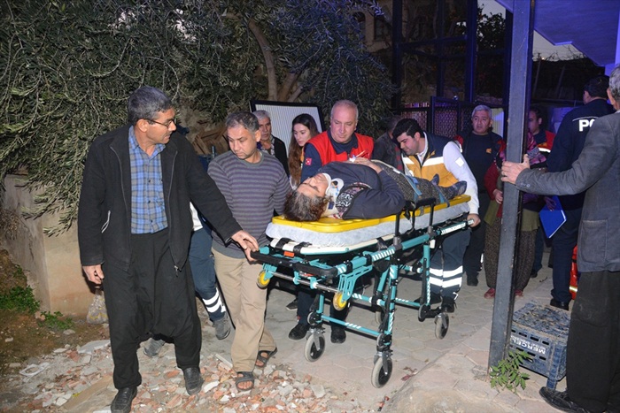 Adana'da asansör halatının kopması sonucu.. ​