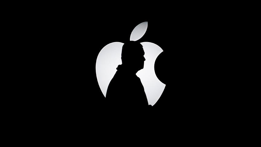 Yapay zeka hamlelerini açıklayan Apple, Microsoft'u geçip yeniden dünyanın en değerli şirketi oldu