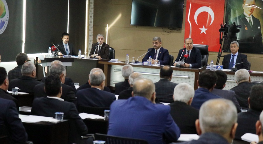 'Adana'ya istiklal madalyası verilsin' talebi 