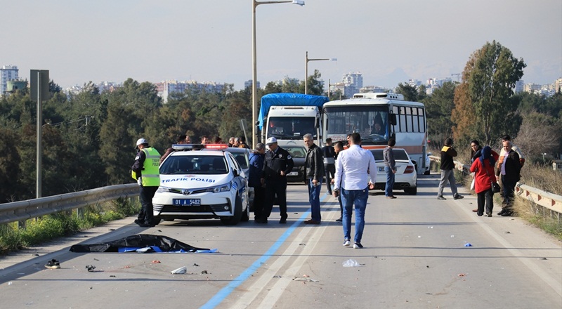 Adana'da trafik kazası: 1 ölü, 1 yaralı