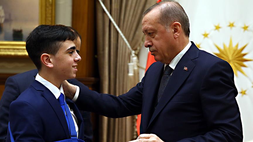 Erdoğan Kudüs direnişinin sembolü Cuneydi'yi kabul etti