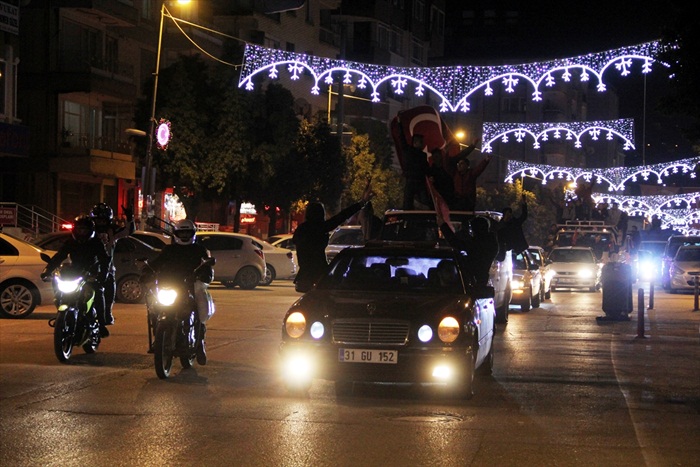 Hatay'da Zeytin Dalı Harekatı'na destek konvoyu