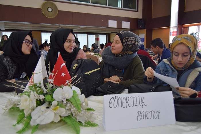 Afrin Operasyonu imam hatip öğrencilerinin gündeminde..