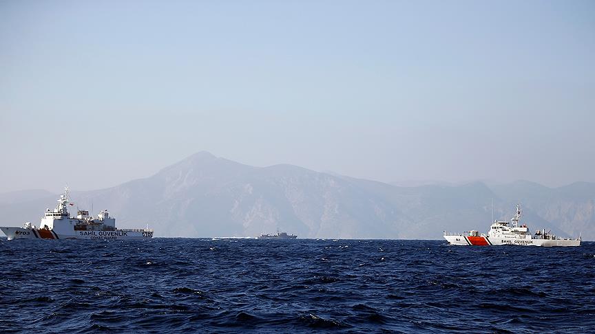 Yunanistan Savunma Bakanı Kardak'a yaklaştırılmadı