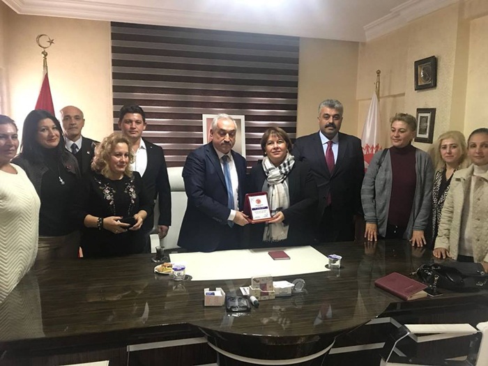 CHP'li Türkmen: 'Ceyhan İşsizliğine Çare Arıyor..'