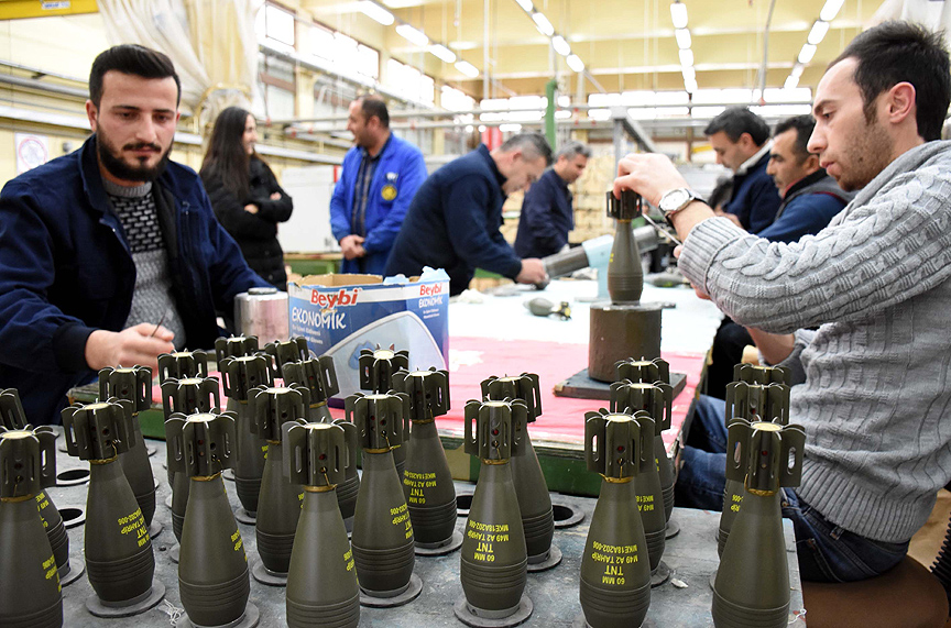 Zeytin Dalı Harekatı'na işçilerden fazla mesaili destek