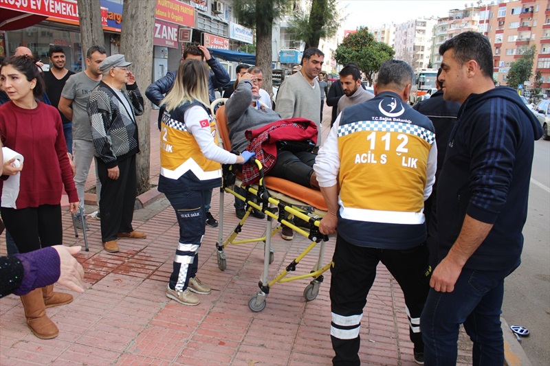 Adana'da trafik kazası: 2 yaralı